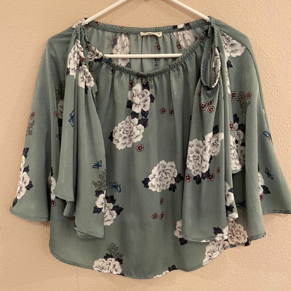 Off the Shoulder Cotton Bleu Blouse